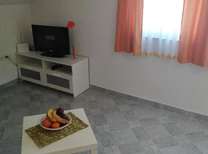Nina Apartament