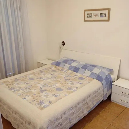 Apartment Nina
