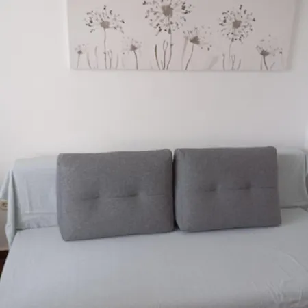 Nina Apartment Ravni
