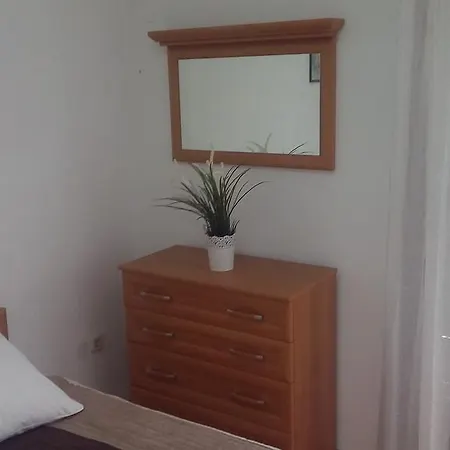Apartment Nina Ravni