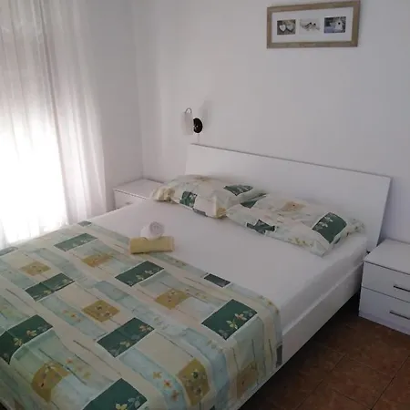 Nina Apartment